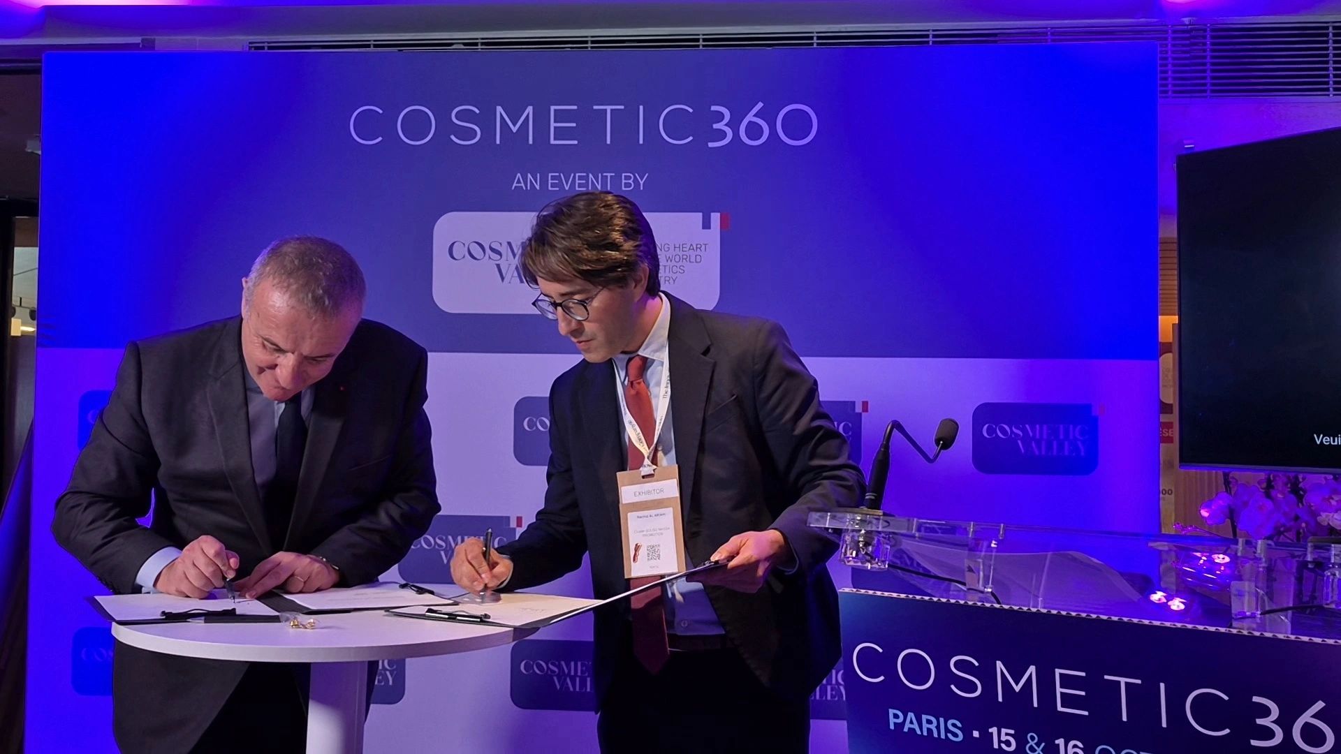 Signature Cosmetic360 Paris